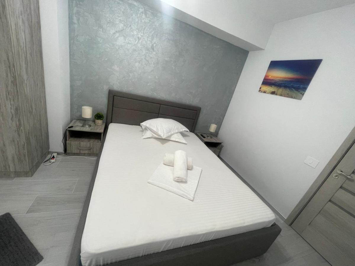 Velier Holiday Apartments Мамая Экстерьер фото