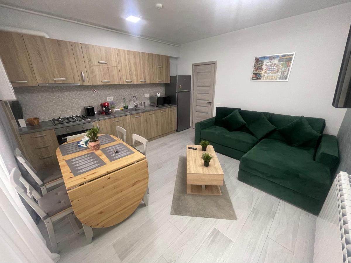 Velier Holiday Apartments Мамая Экстерьер фото